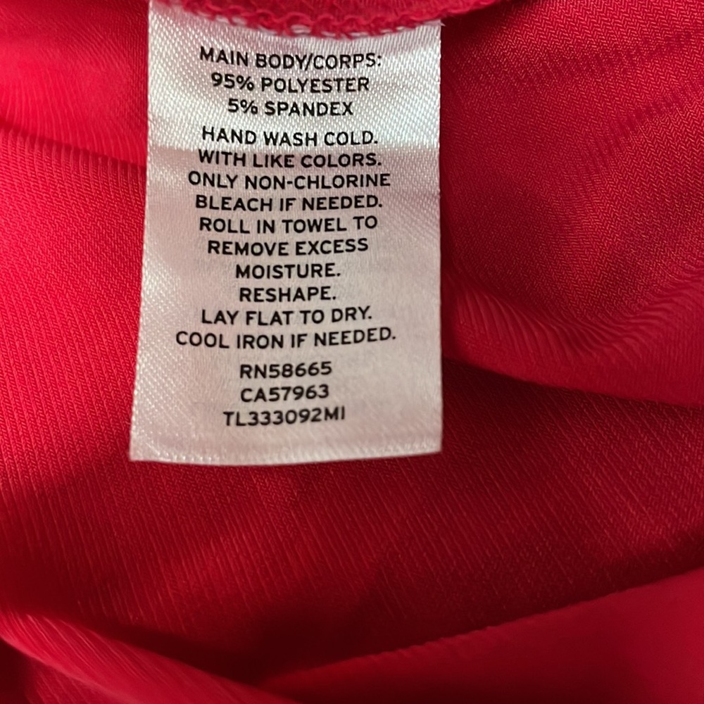 Leith Women’s Red Ruffle Ruched Pencil Skirt - Picture 8 of 8